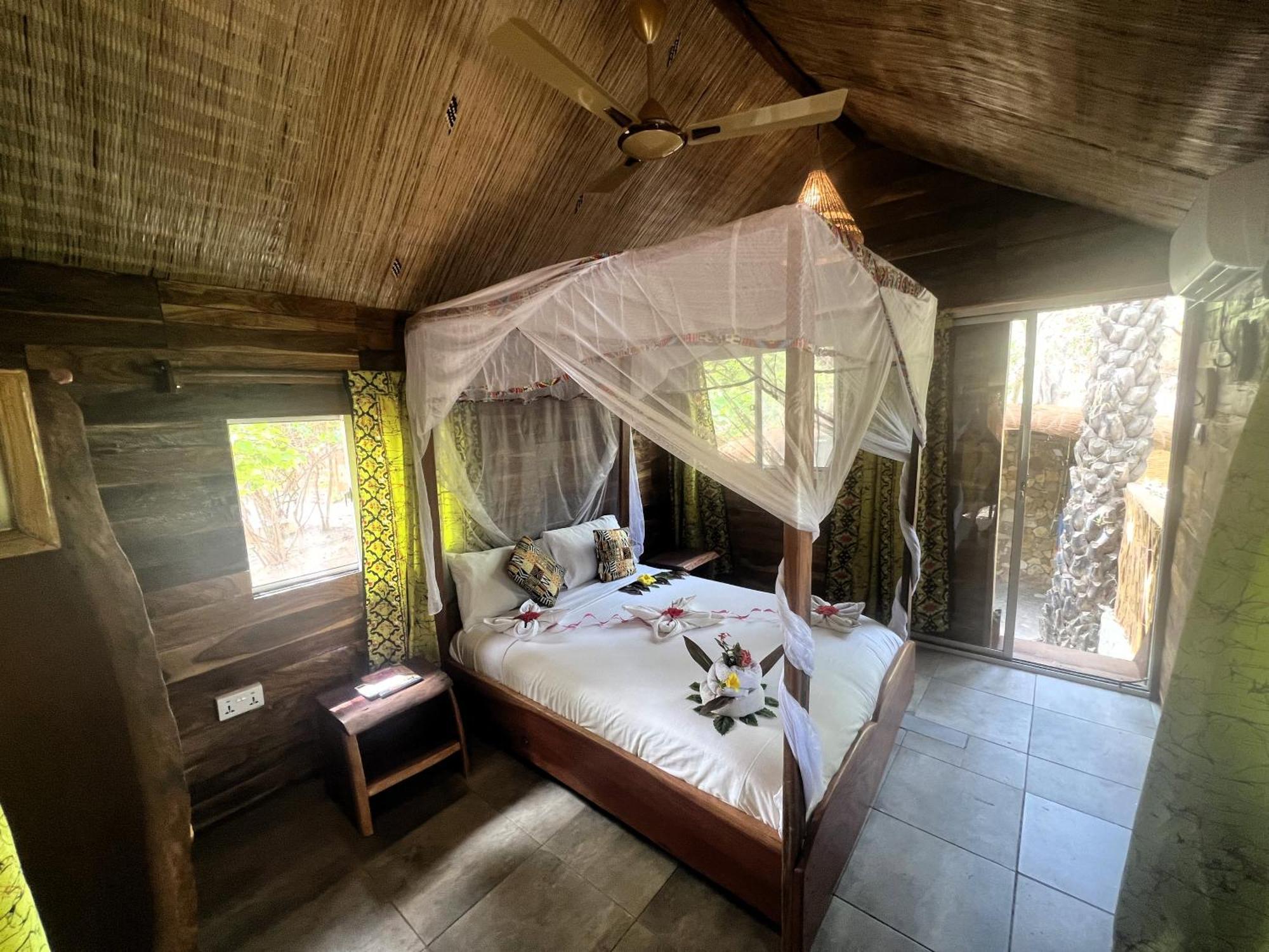 AbCa溪流山林小屋 宾当 外观 照片